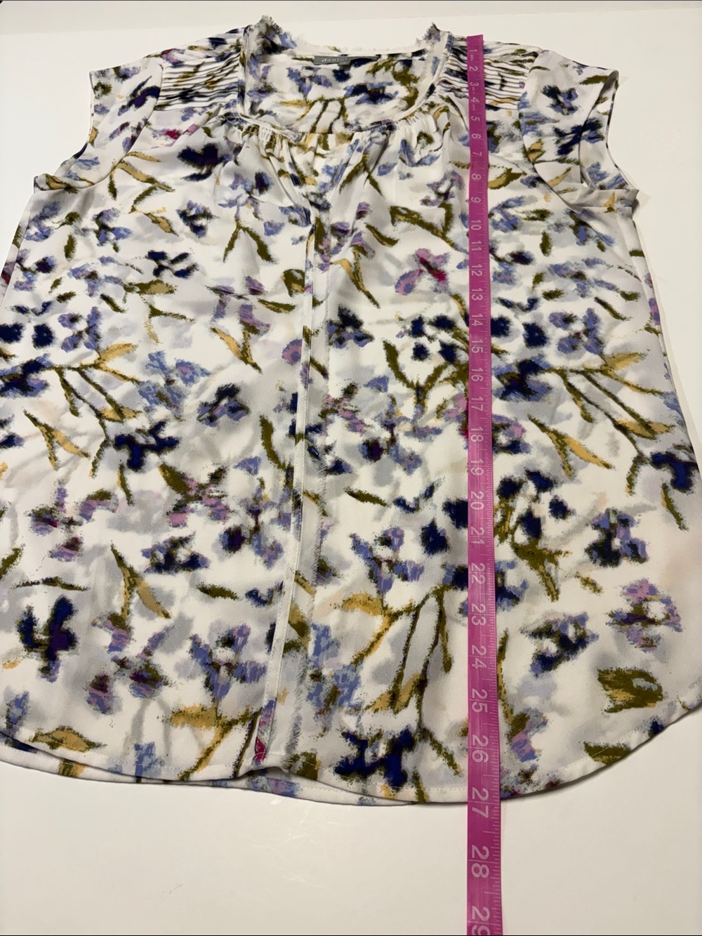 Daniel Rainn White Floral Notch-Neck Cap Sleeve Blouse Women’s size medium - Picture 9 of 9